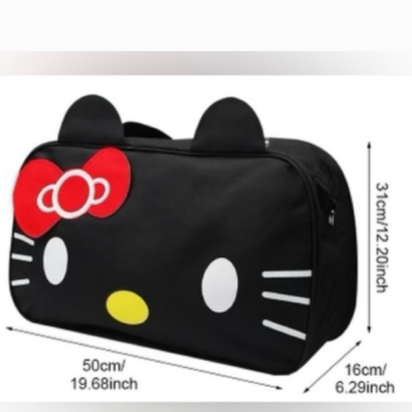 Hello Kitty Weekender Bag - Picture 3 of 15